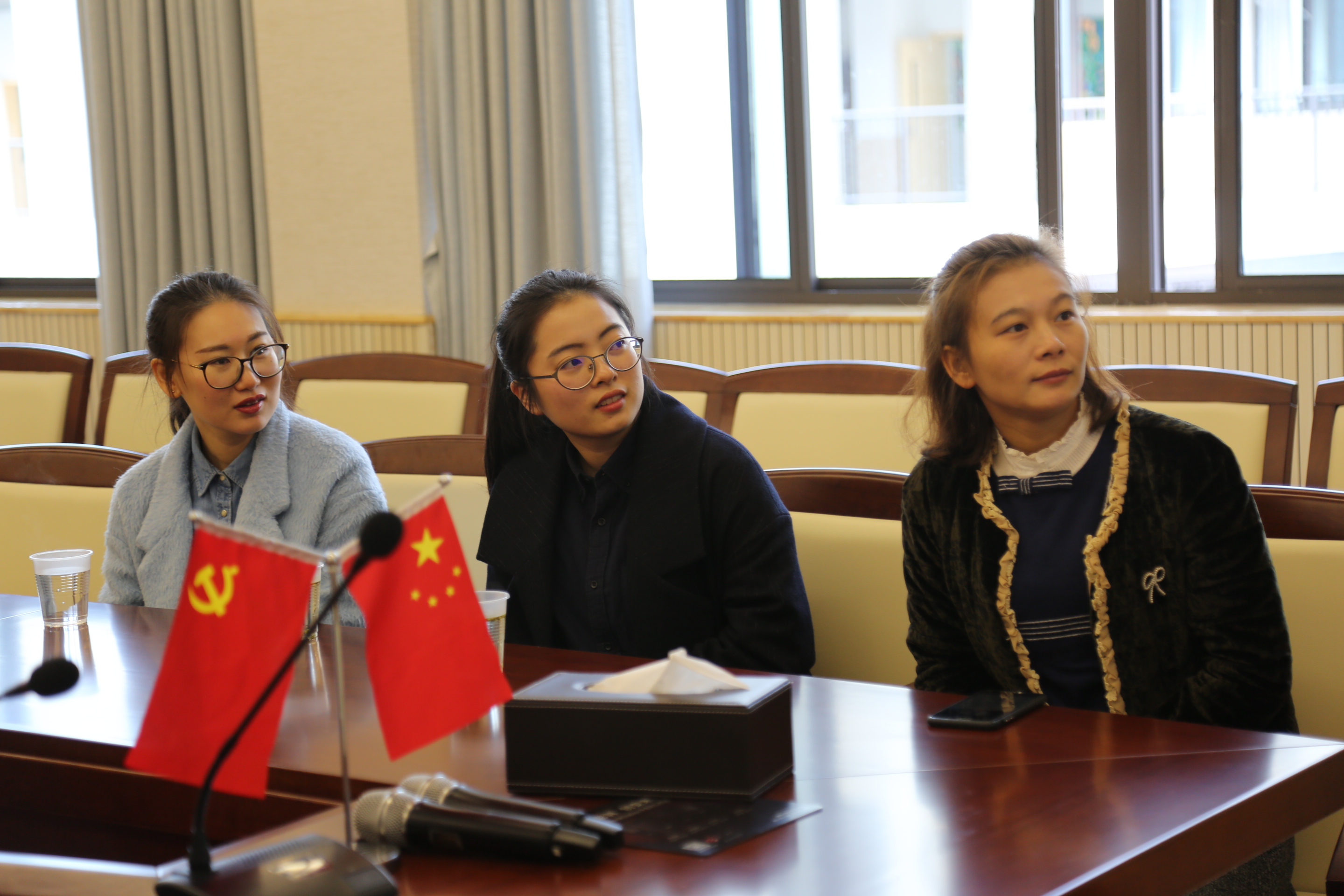 通过一个简短的汇报和我校学生工作部主任钱莹莹老师的介绍,广丰实小